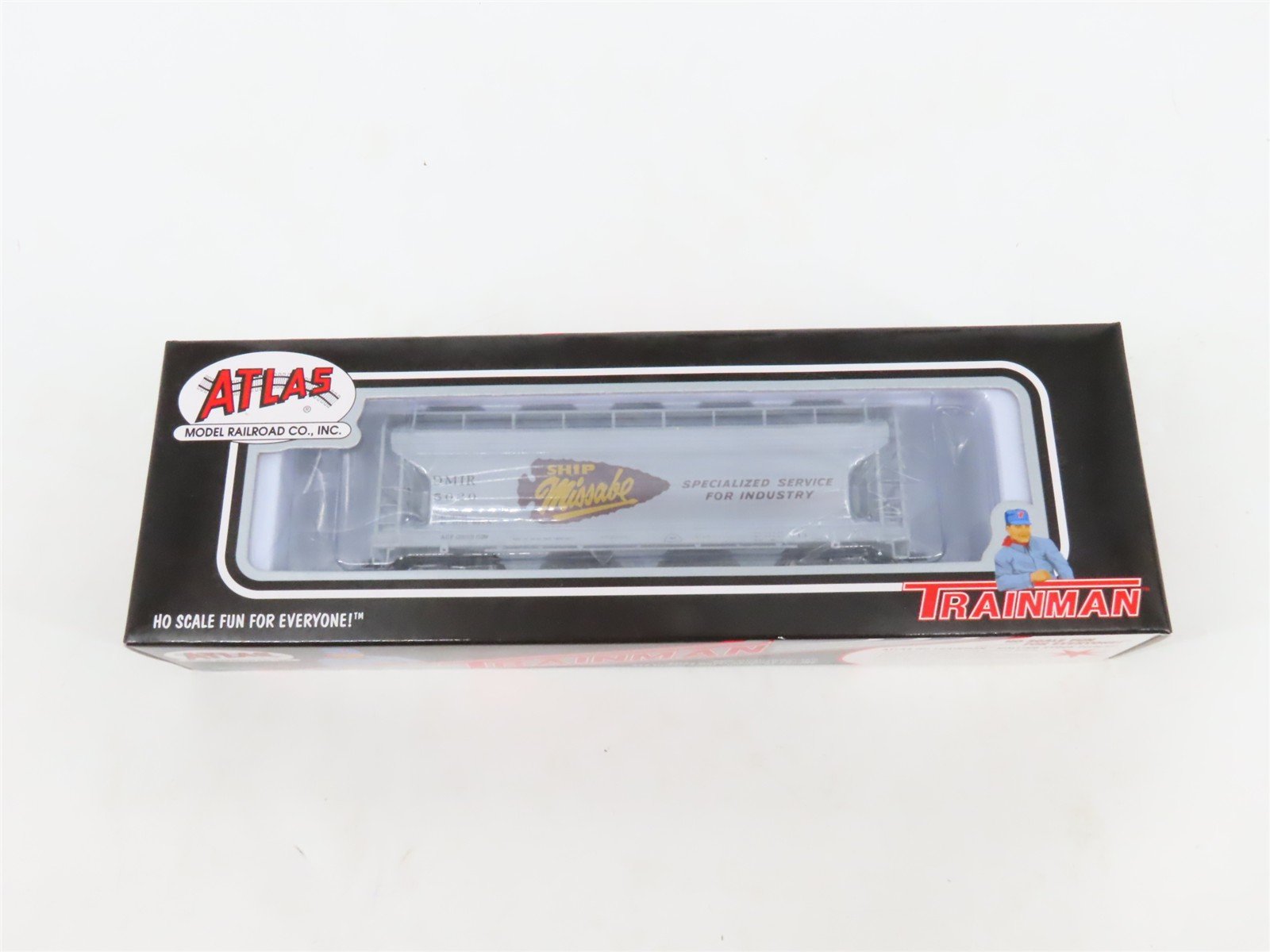 LOT of 2 HO Atlas DMIR Duluth Missabe & Iron Range 3-Bay Covered Hopper Cars