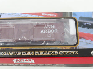 LOT of 2 HO Scale Atlas AA Ann Arbor 40' Boxcar & 2-Bay Covered Hopper Cars