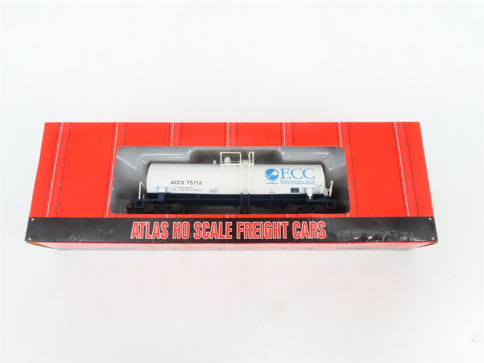 LOT of 2 HO Scale Atlas ACFX ECC International/Thiele Kaolin Tankcars