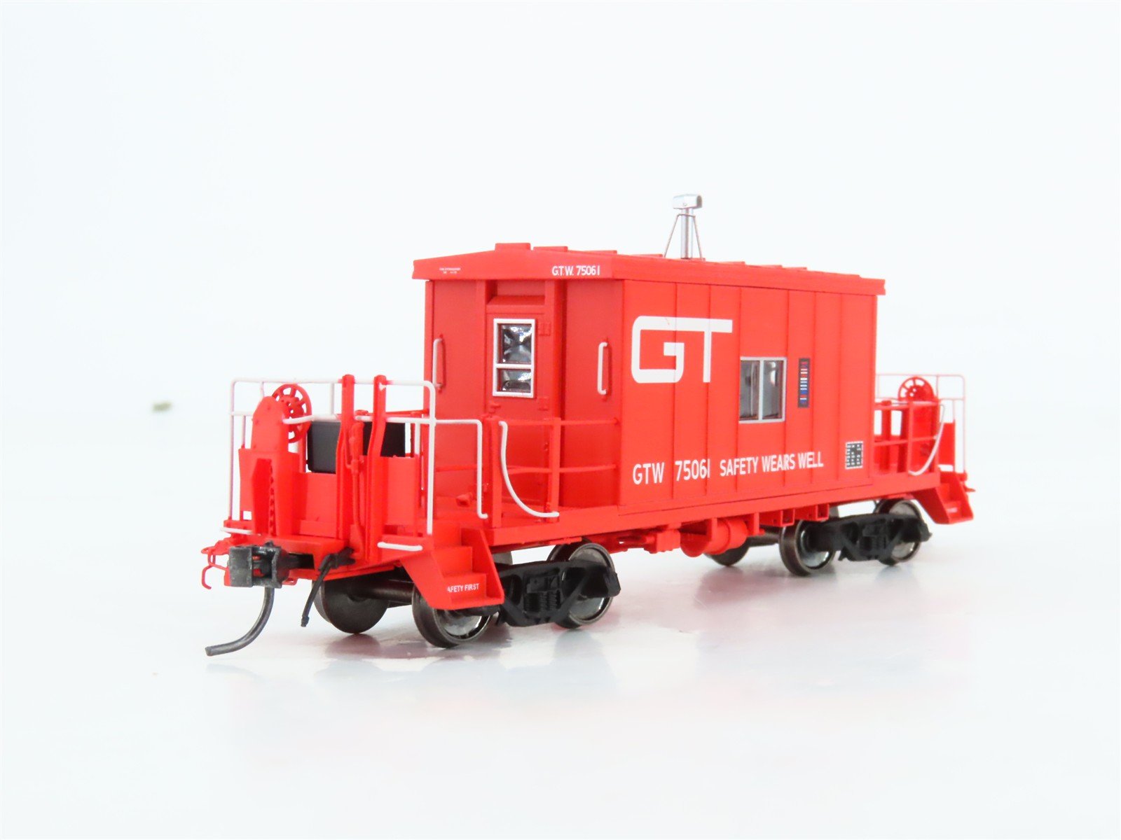 HO Scale Bluford Shop 34030 GTW Grand Trunk Western Transfer Caboose #75061
