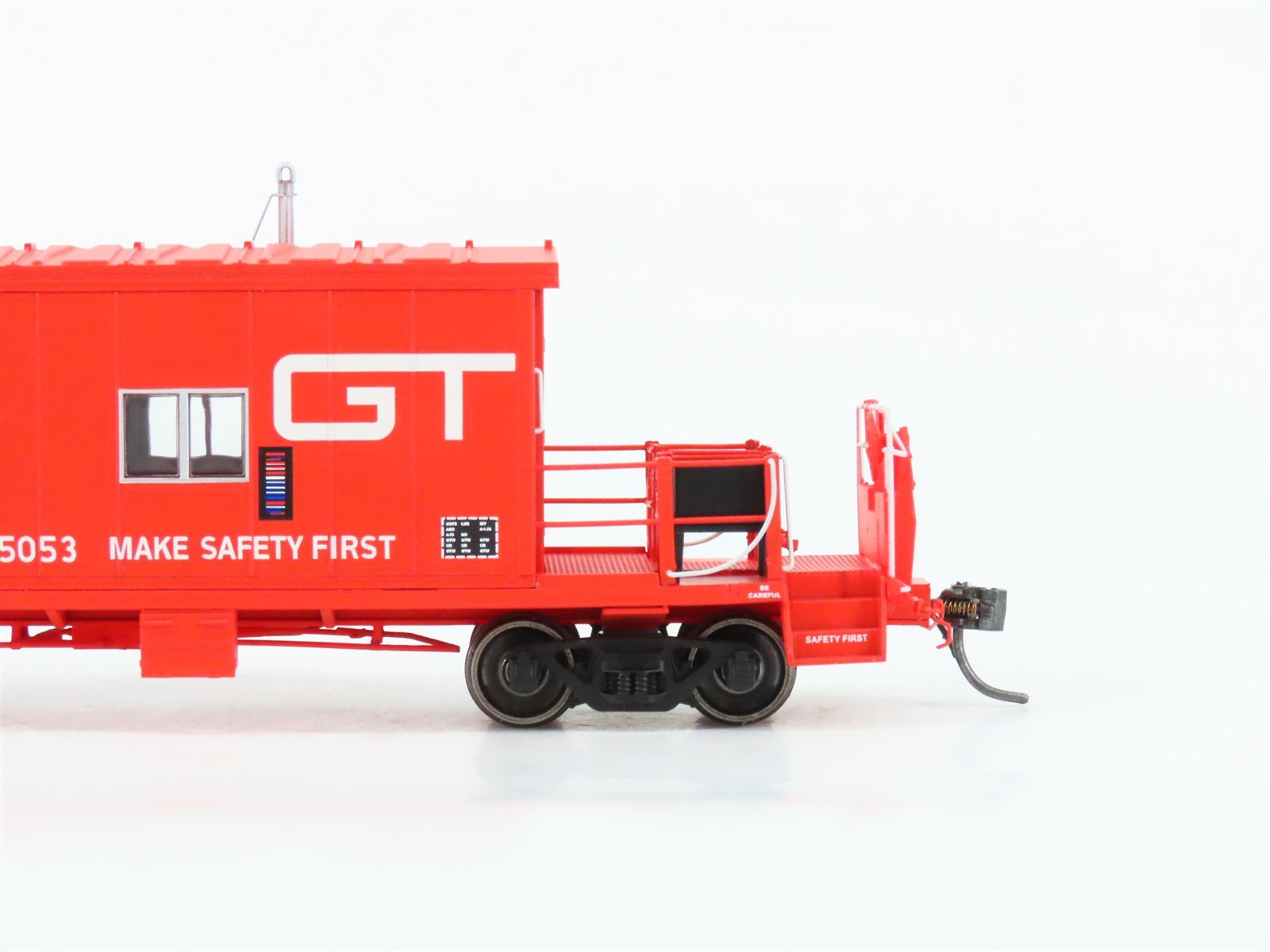 HO Scale Bluford Shop 34039 GTW Grand Trunk Western Transfer Caboose #75053