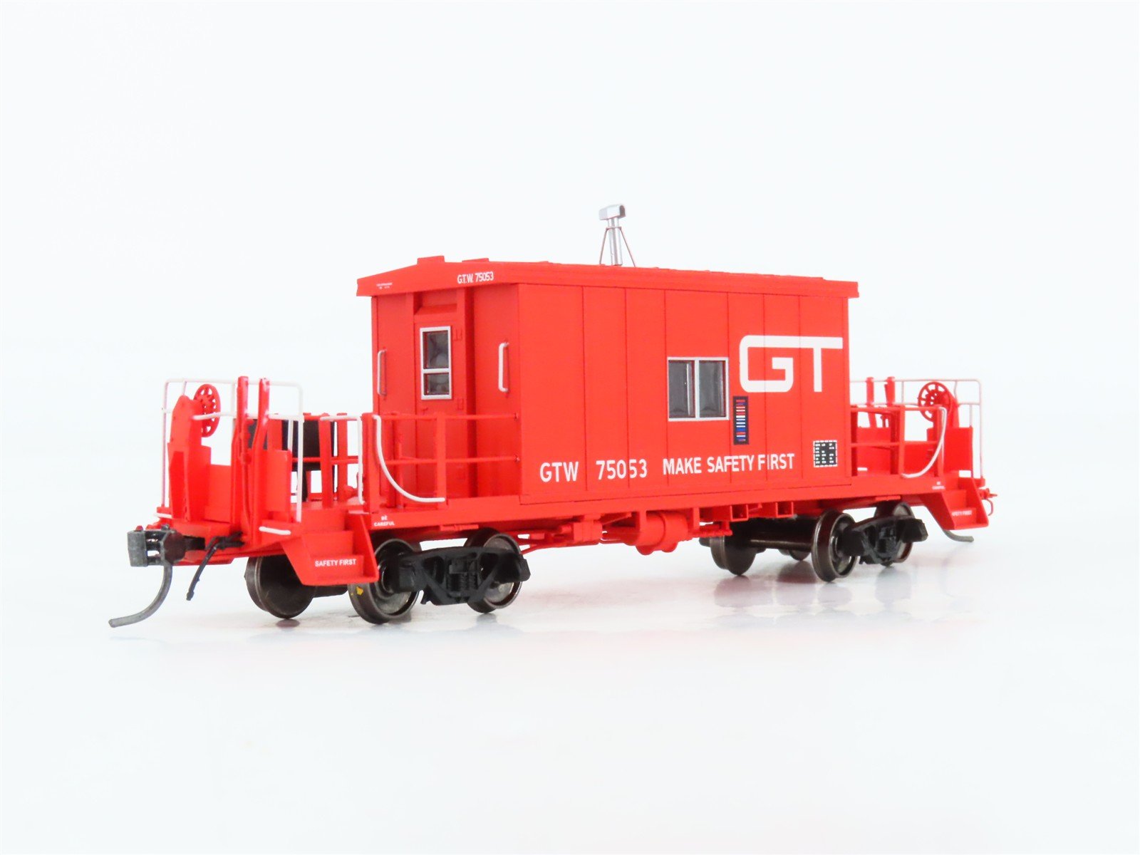 HO Scale Bluford Shop 34039 GTW Grand Trunk Western Transfer Caboose #75053