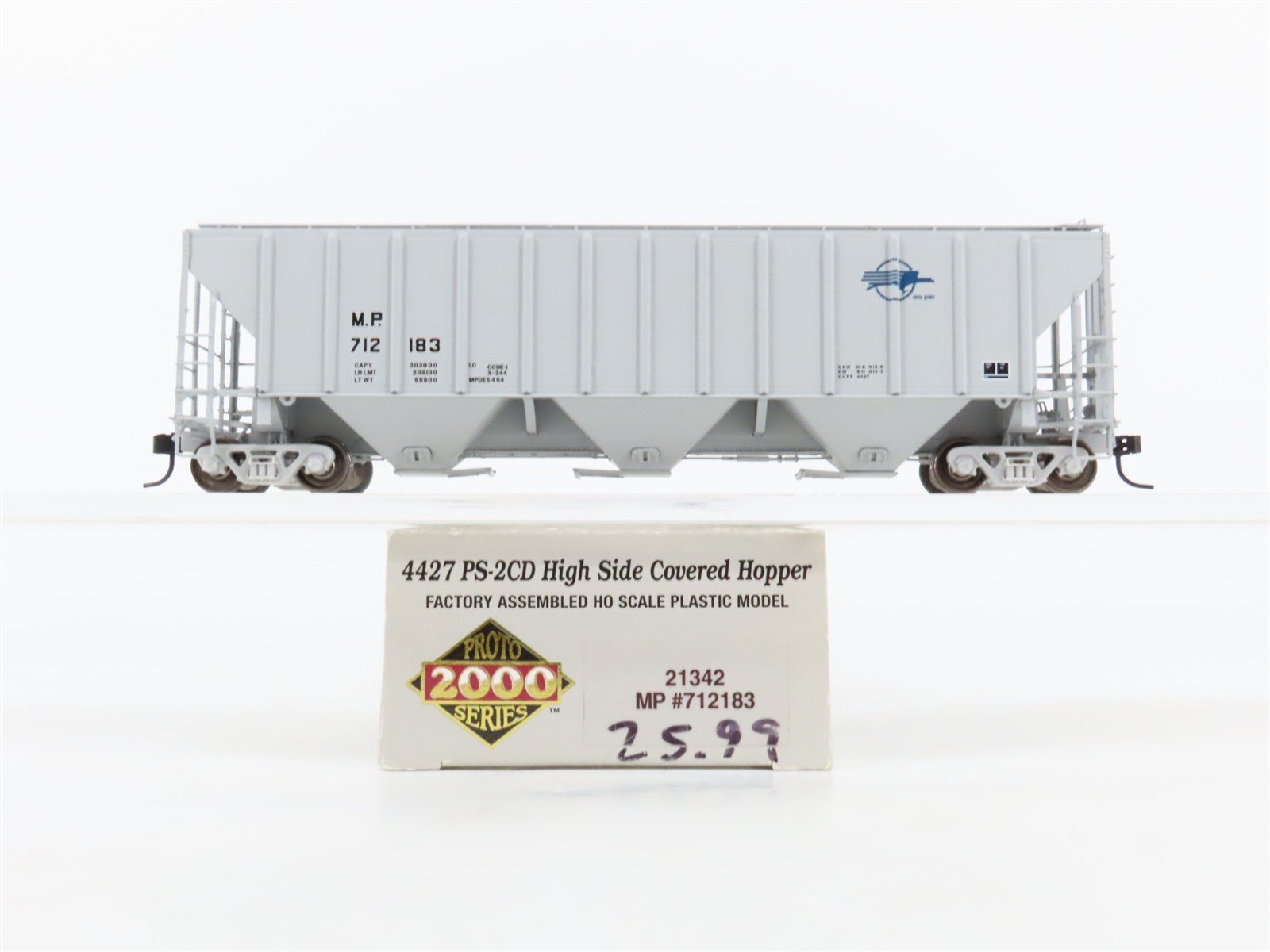 HO Scale Proto 2000 21342 MP Missouri Pacific 3-Bay Covered Hopper Car #712183