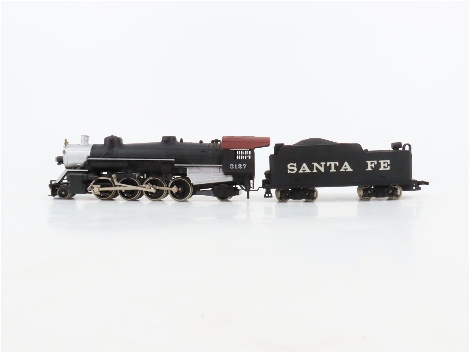 HO Scale Mehano ATSF Santa Fe 2-8-2 Steam Locomotive #3127