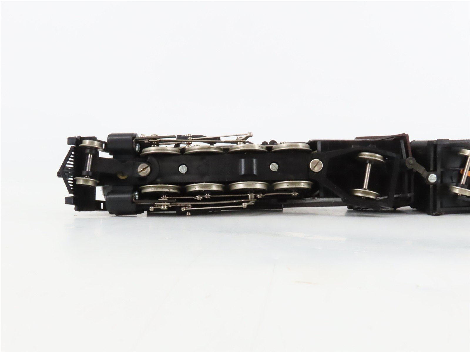 HO Scale Mehano ATSF Santa Fe 2-8-2 Steam Locomotive #3127
