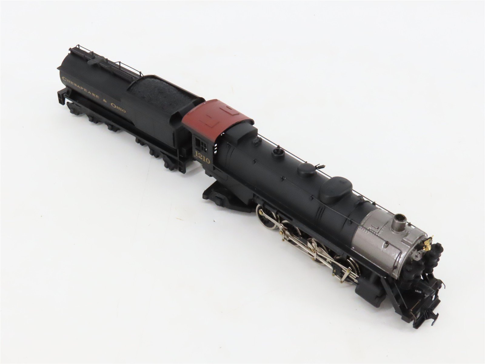 HO Scale Mantua 348-023 C&O Chesapeake & Ohio 2-8-2 Steam Locomotive #1210