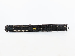 HO Scale Mantua 348-023 C&O Chesapeake & Ohio 2-8-2 Steam Locomotive #1210