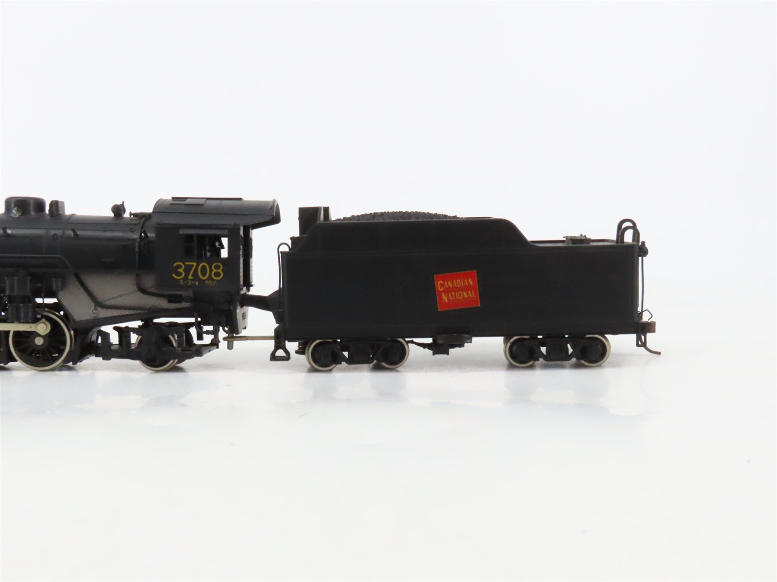HO Scale Athearn Genesis G9012 GT Grand Trunk 2-8-2 Steam Locomotive #3708