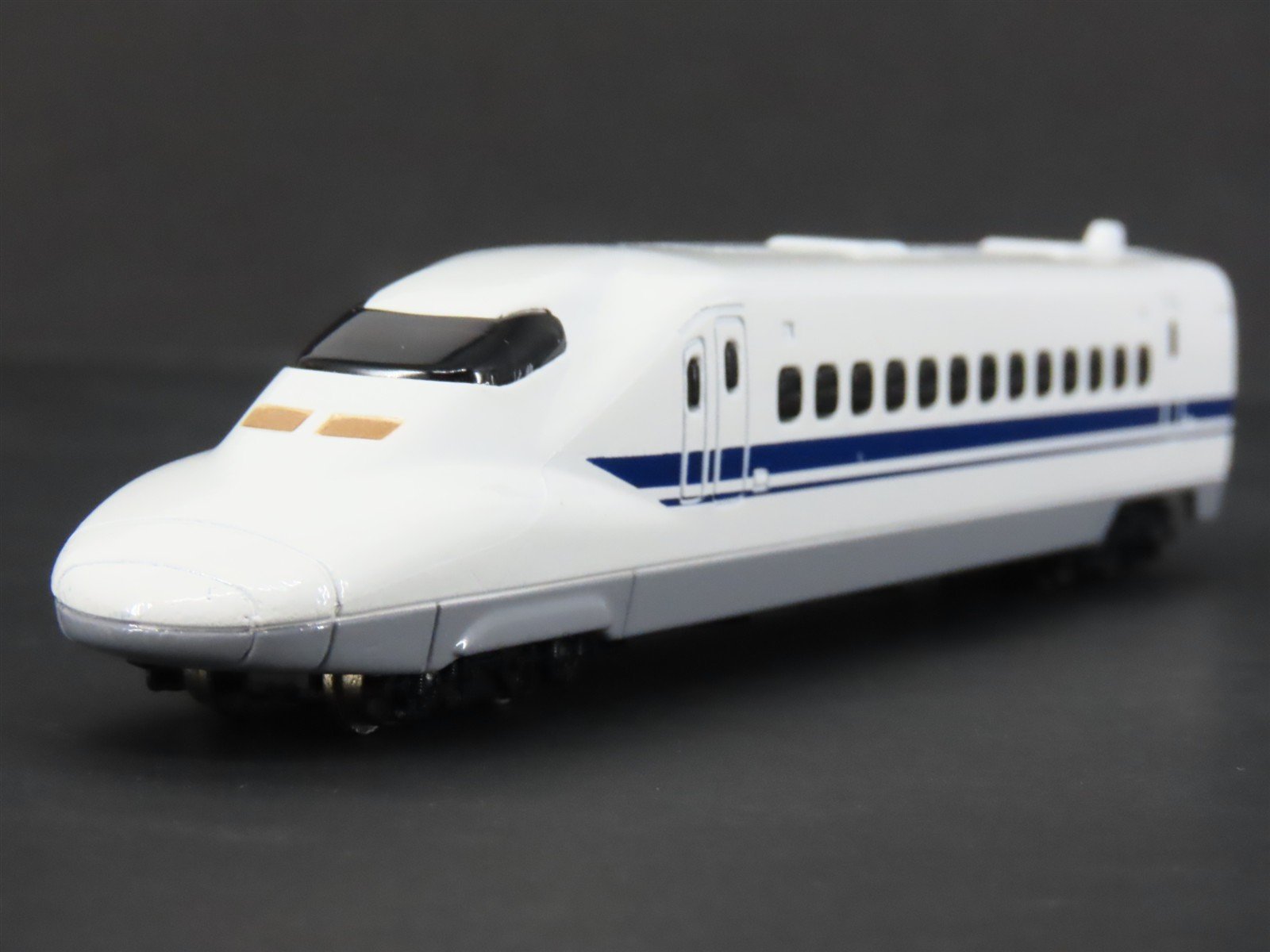 N 1/150 Scale Trane 65 JR Series 700 Shinkansen EMU 2-Unit Set - STATIC MODEL