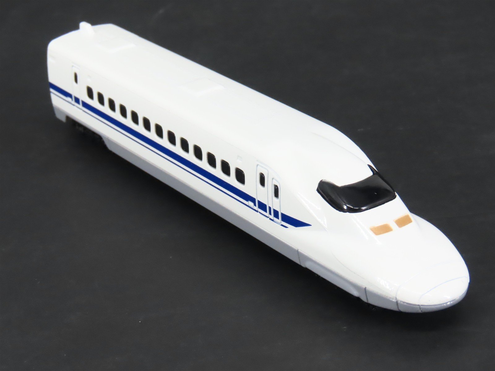 N 1/150 Scale Trane 65 JR Series 700 Shinkansen EMU 2-Unit Set - STATIC MODEL