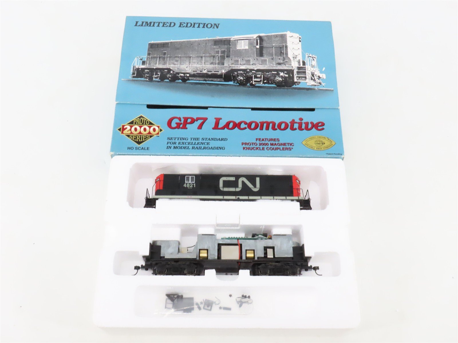 HO Scale Proto 2000 97019 CN Canadian National EMD GP7 Diesel #4821 - BAD GEARS