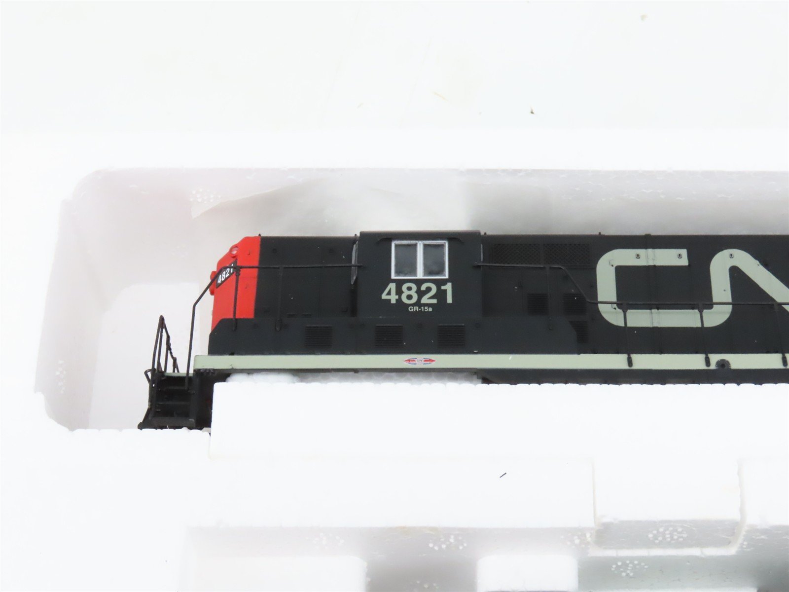 HO Scale Proto 2000 97019 CN Canadian National EMD GP7 Diesel #4821 - BAD GEARS