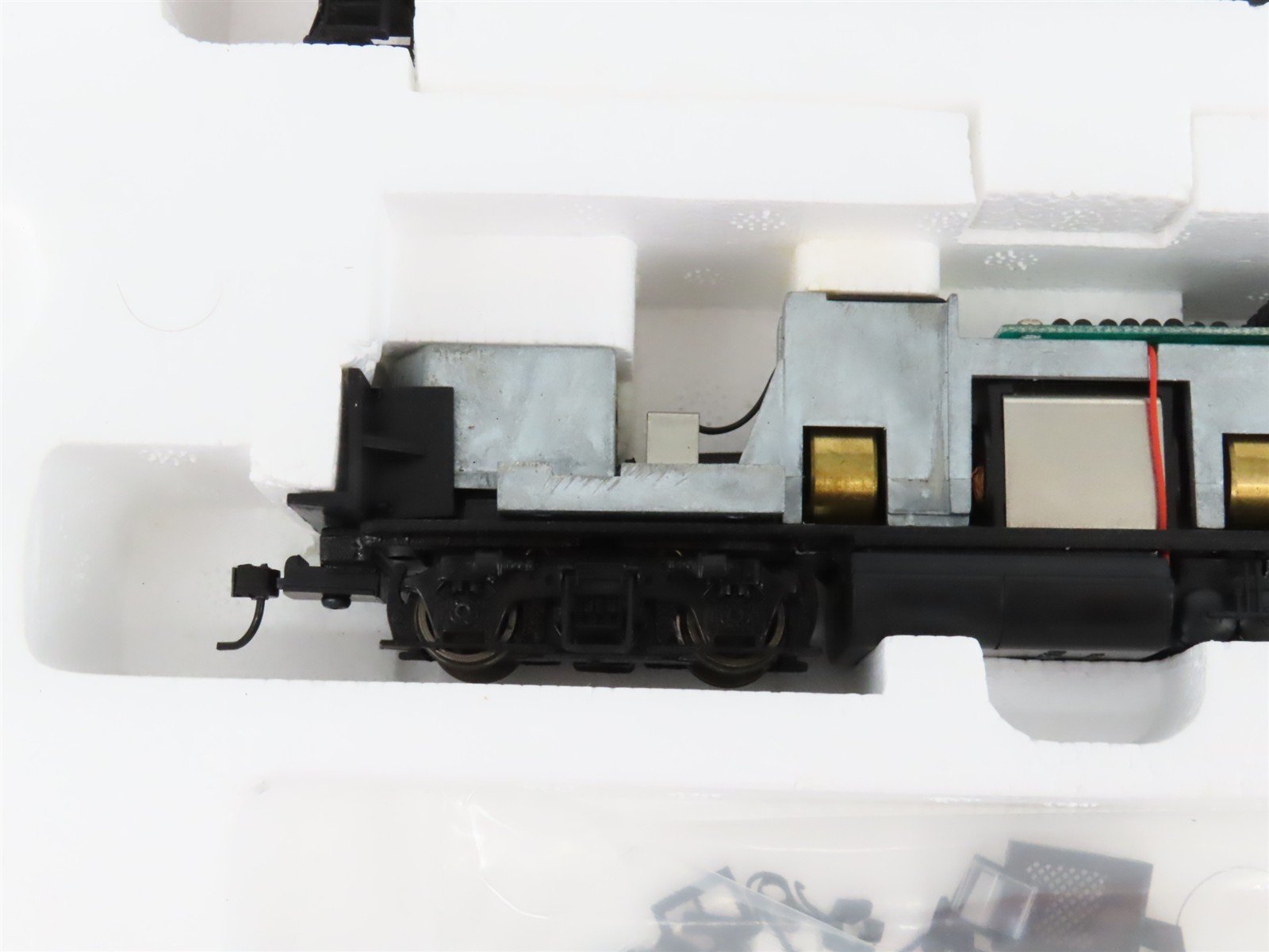 HO Scale Proto 2000 97005 CN Canadian National EMD GP7 Diesel #4820 - BAD GEARS