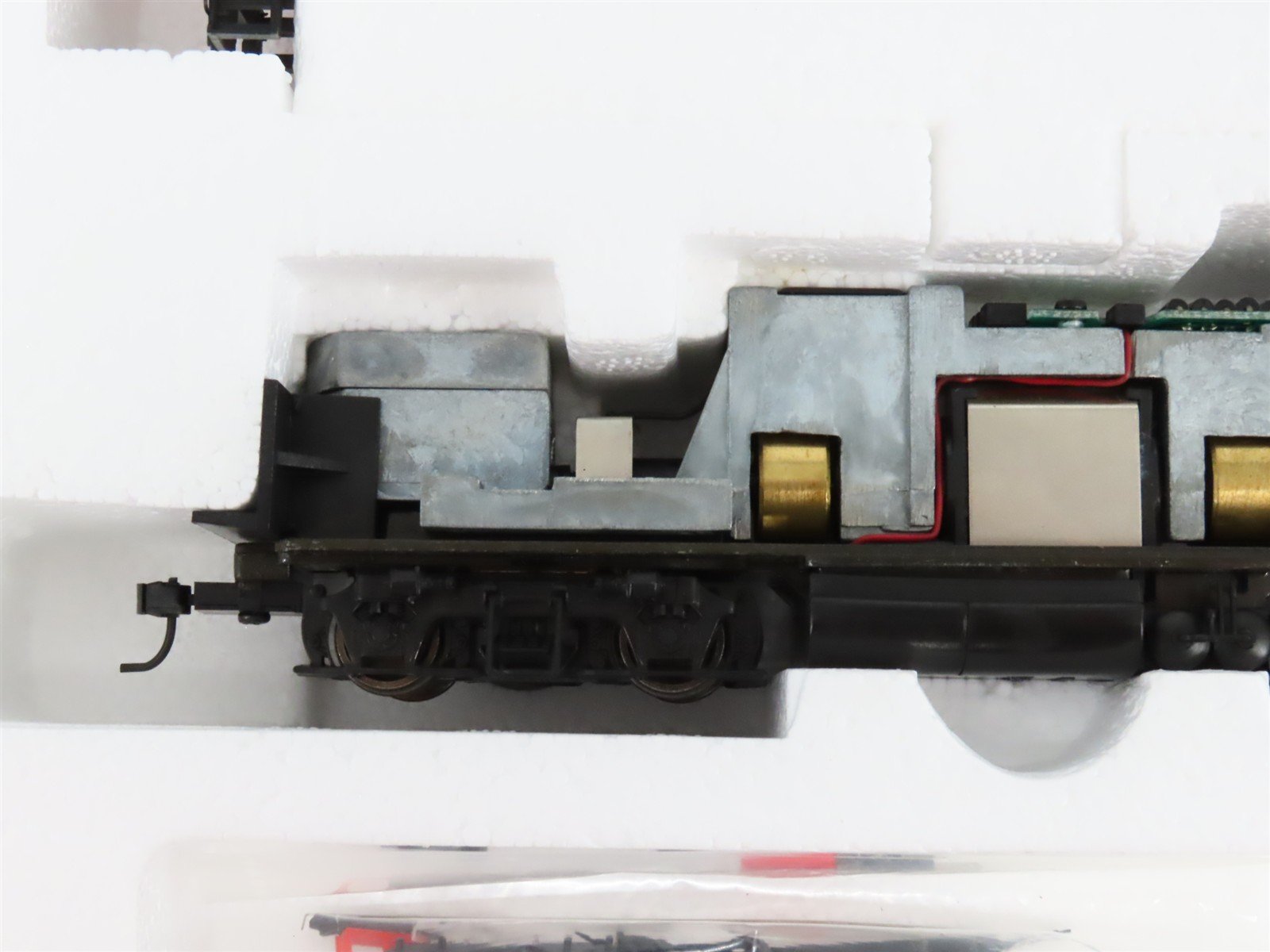 HO Scale Proto 2000 96016 CN Canadian National EMD GP9 Diesel #4391 - BAD GEARS