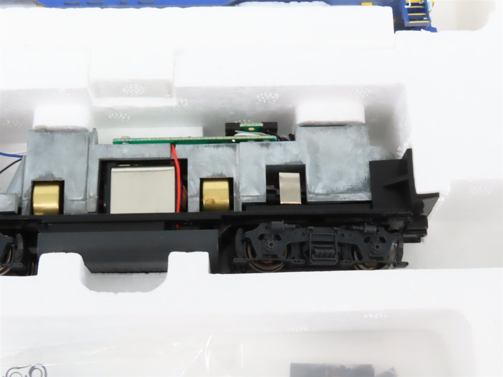 HO Scale Proto 2000 97083 ONT Ontario Northland EMD GP9 Diesel #1601 - BAD GEARS