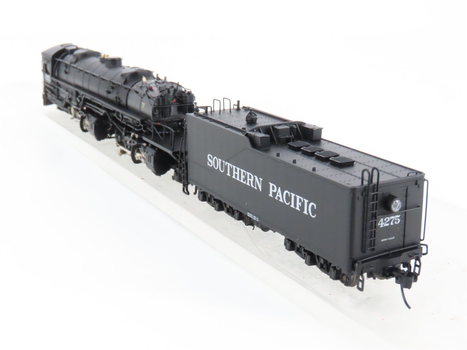 N InterMountain 79002 SP 4-8-8-2 AC-12 Cab Forward Steam #4275 - DCC Ready