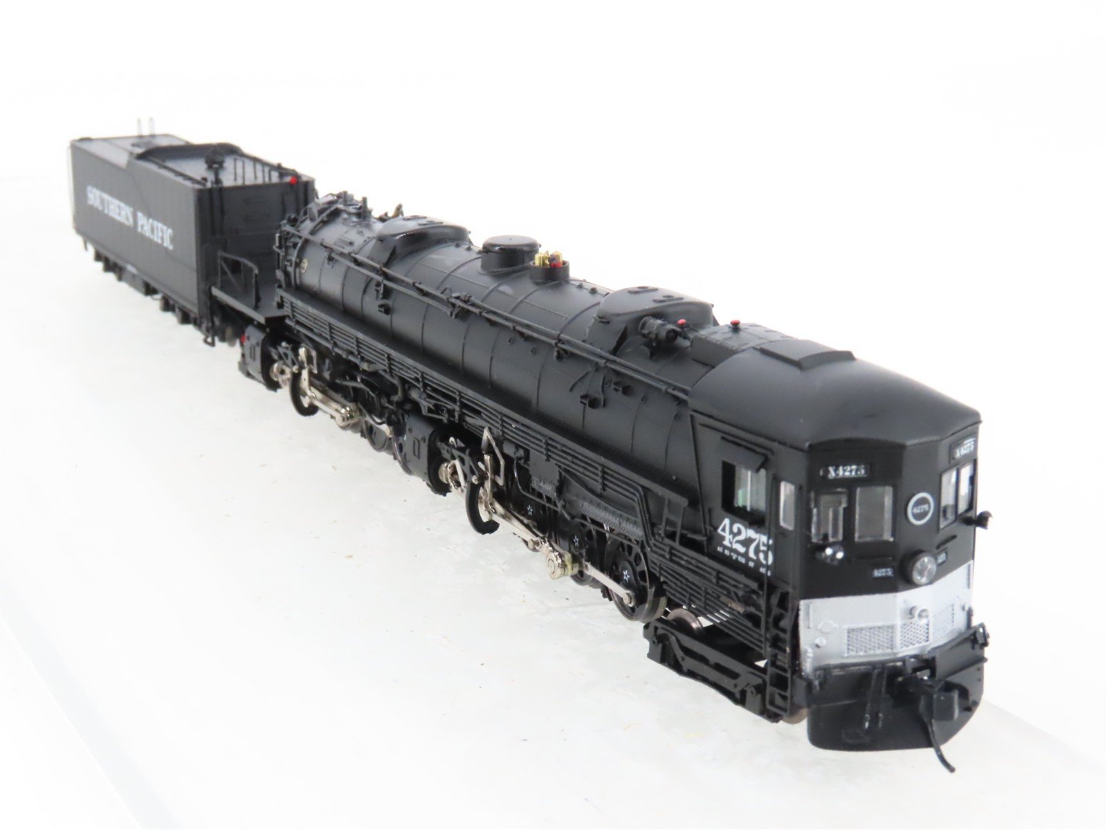 N InterMountain 79002 SP 4-8-8-2 AC-12 Cab Forward Steam #4275 - DCC Ready