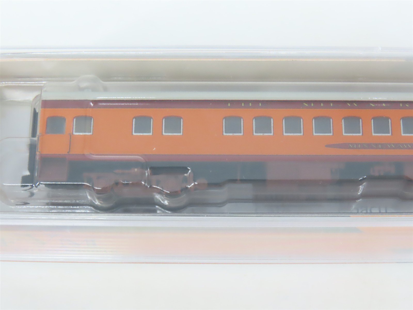 N Scale Fox Valley FVM 40001 MILW Hiawatha 4-4-2 Steam Passenger Set - DCC Ready