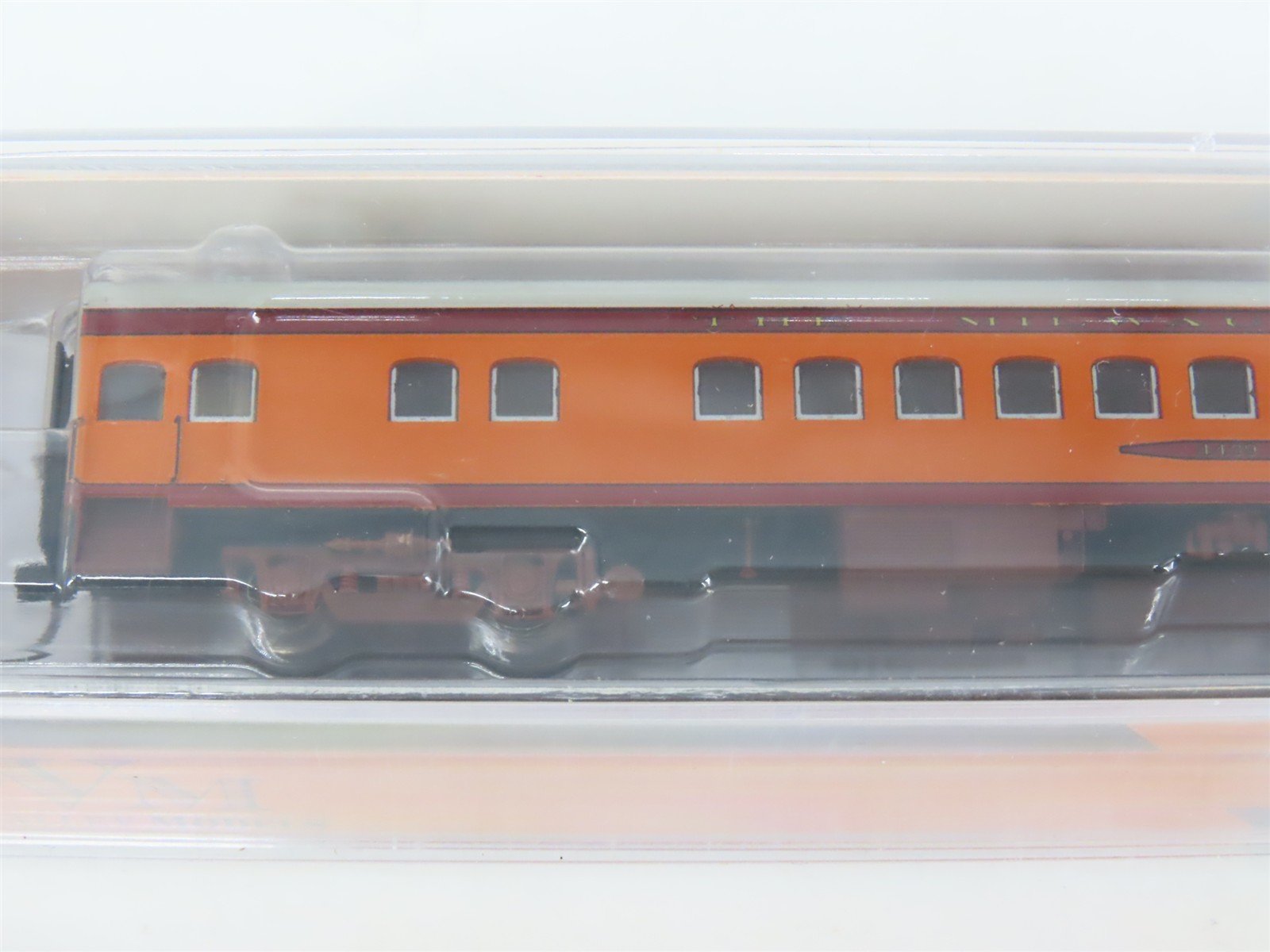 N Scale Fox Valley FVM 40001 MILW Hiawatha 4-4-2 Steam Passenger Set - DCC Ready