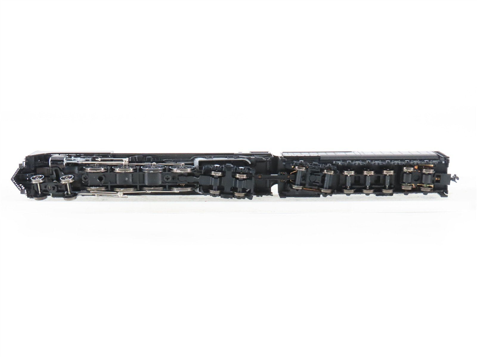 N Scale KATO 126-0401 UP Union Pacific 4-8-4 FEF-3 Steam #844 - DCC Ready