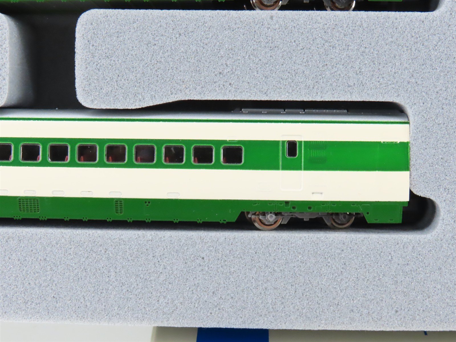 N Con-Cor/KATO 470 JNR Japanese National 200-Series Shinkansen EMU 4-Unit Set