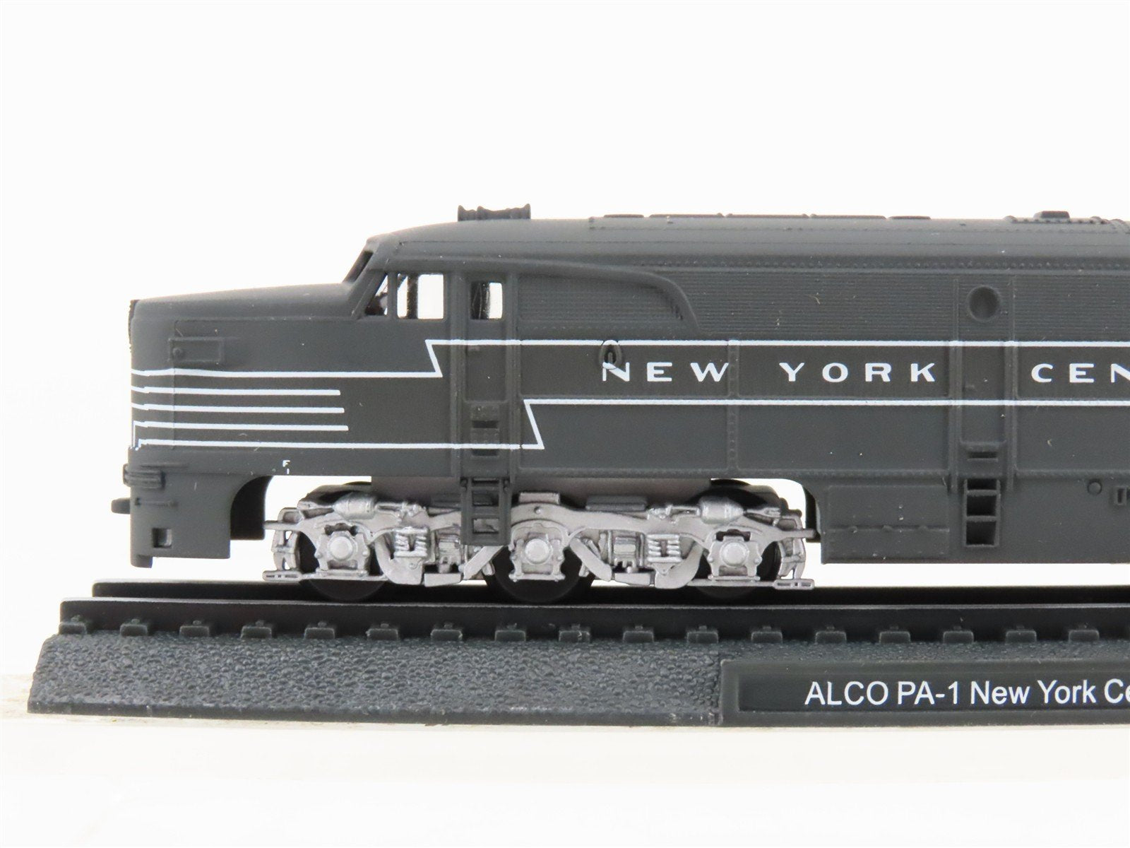 N Scale CIL NYC New York Central ALCO PA1 Diesel Locomotive #4200 - STATIC MODEL