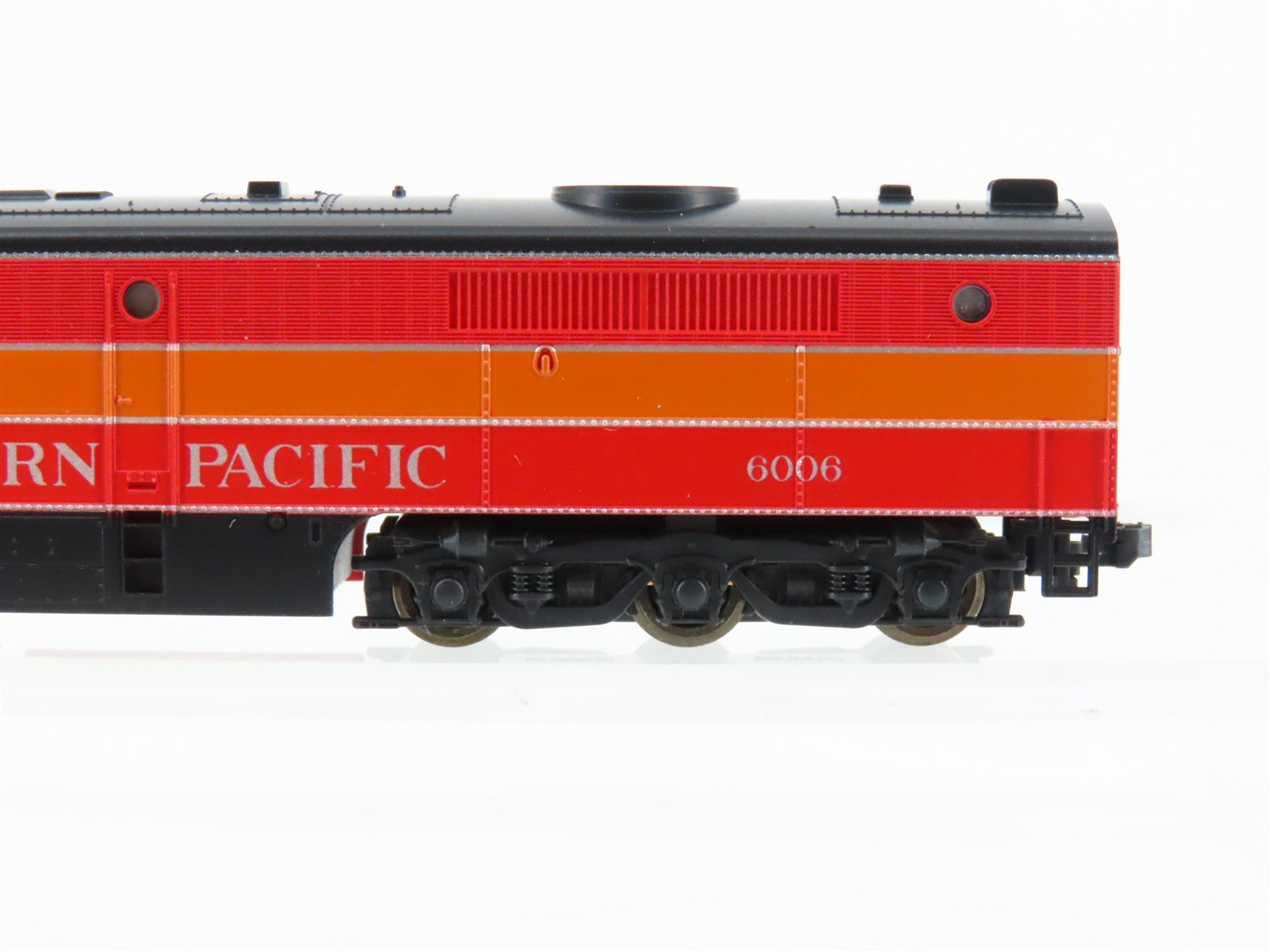 N Scale KATO 106-0801 SP 