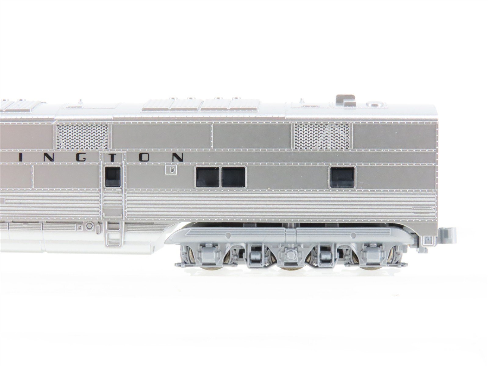 N KATO 106-090 CB&Q Silver Streak Zephyr E5A Diesel Passenger Train 6-Unit Set
