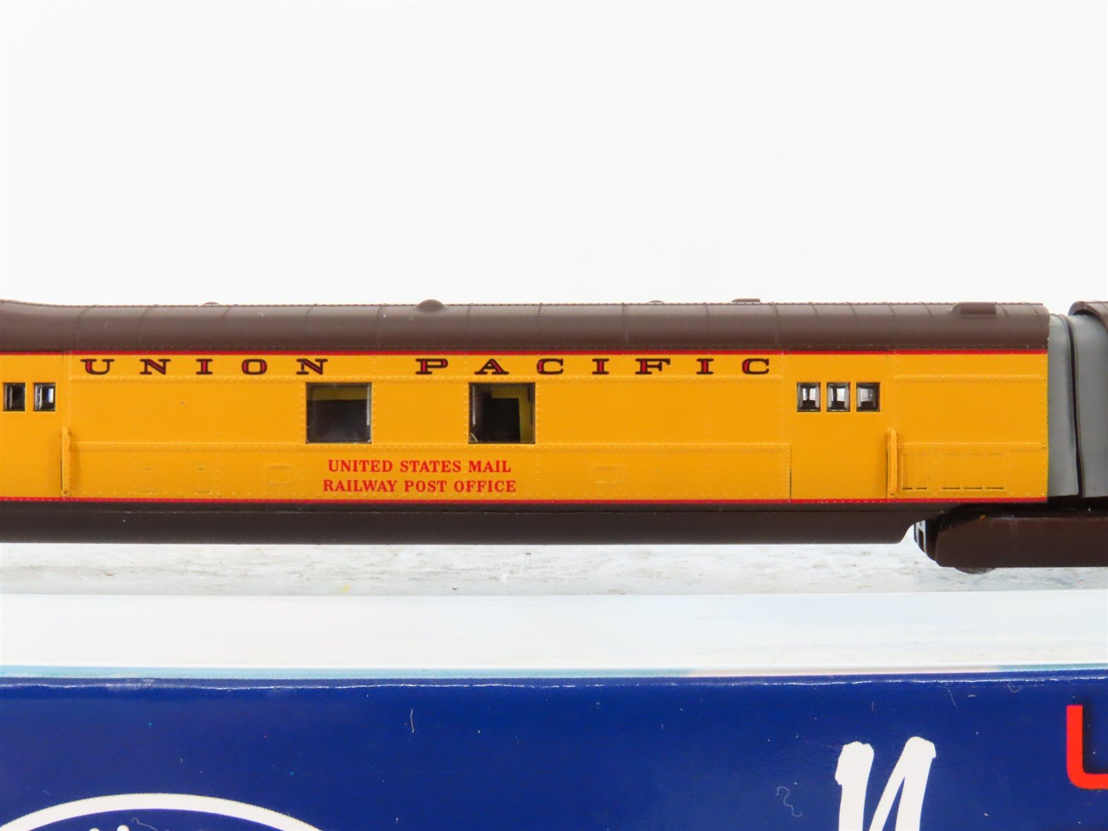 N Con-Cor 001-008791 UP Union Pacific M-10000 Streamliner 3-Unit Set - DCC Ready
