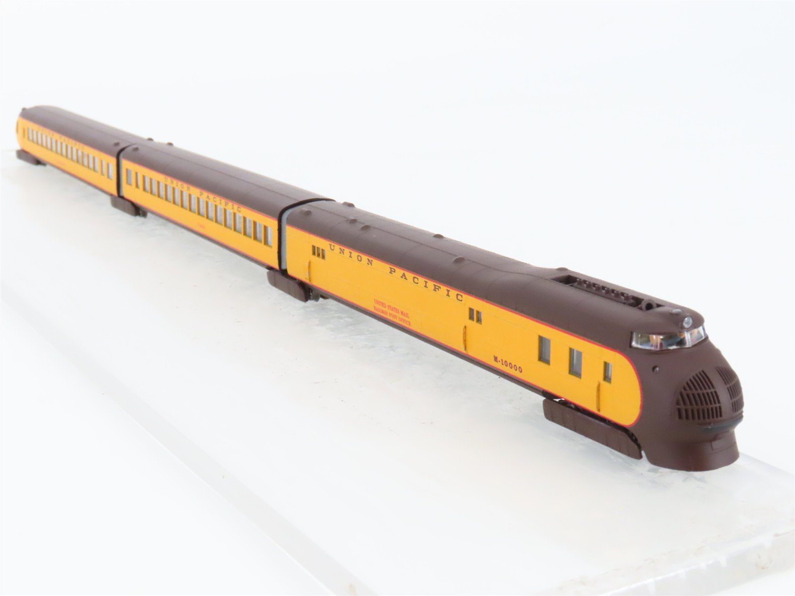 N Con-Cor 001-008791 UP Union Pacific M-10000 Streamliner 3-Unit Set - DCC Ready