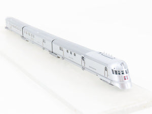 N Scale Con-Cor 001-8731 CB&Q Pioneer Zephyr Streamliner 3-Unit Set - DCC Ready
