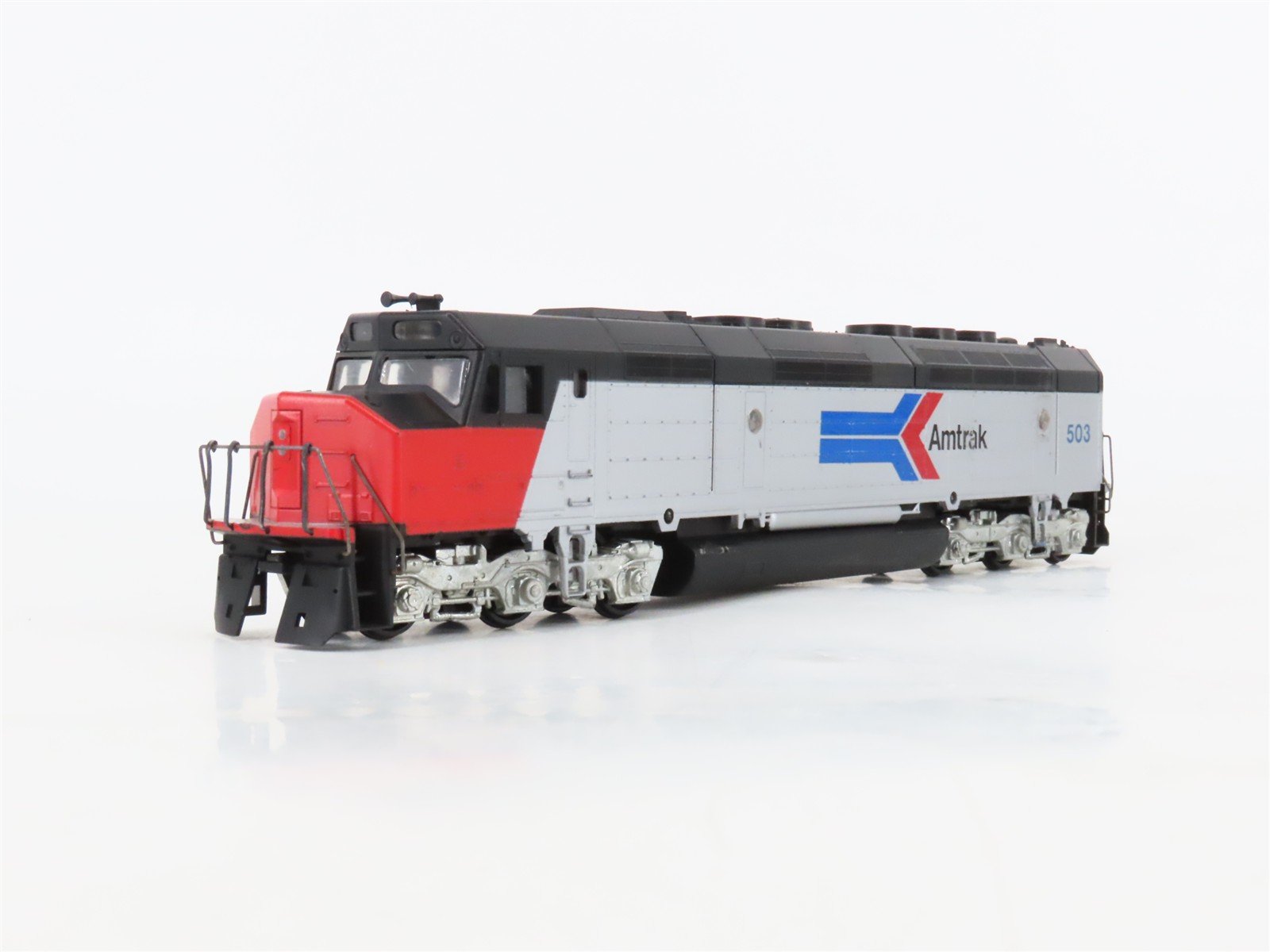 HO Scale Athearn AMTK Amtrak Phase I EMD FP45 Diesel #503 - Unpowered
