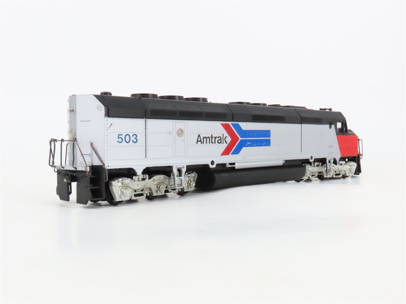 HO Scale Athearn AMTK Amtrak Phase I EMD FP45 Diesel #503 - Unpowered