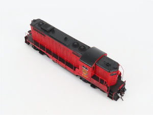 HO Scale Athearn CGW Chicago Great Western EMD GP9 Diesel #120 - Custom