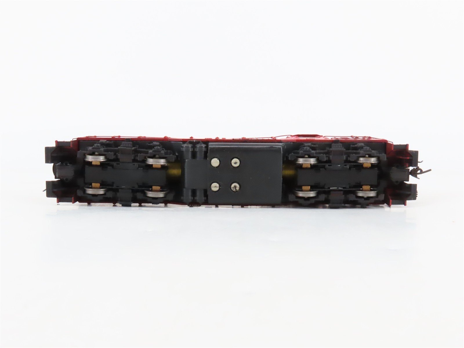 HO Scale Athearn CGW Chicago Great Western EMD GP9 Diesel #120 - Custom
