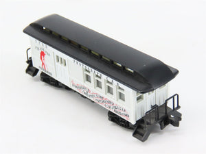 N Scale Roundhouse 8499 UPRR J.B. Silvas Photo Overton Passenger Car