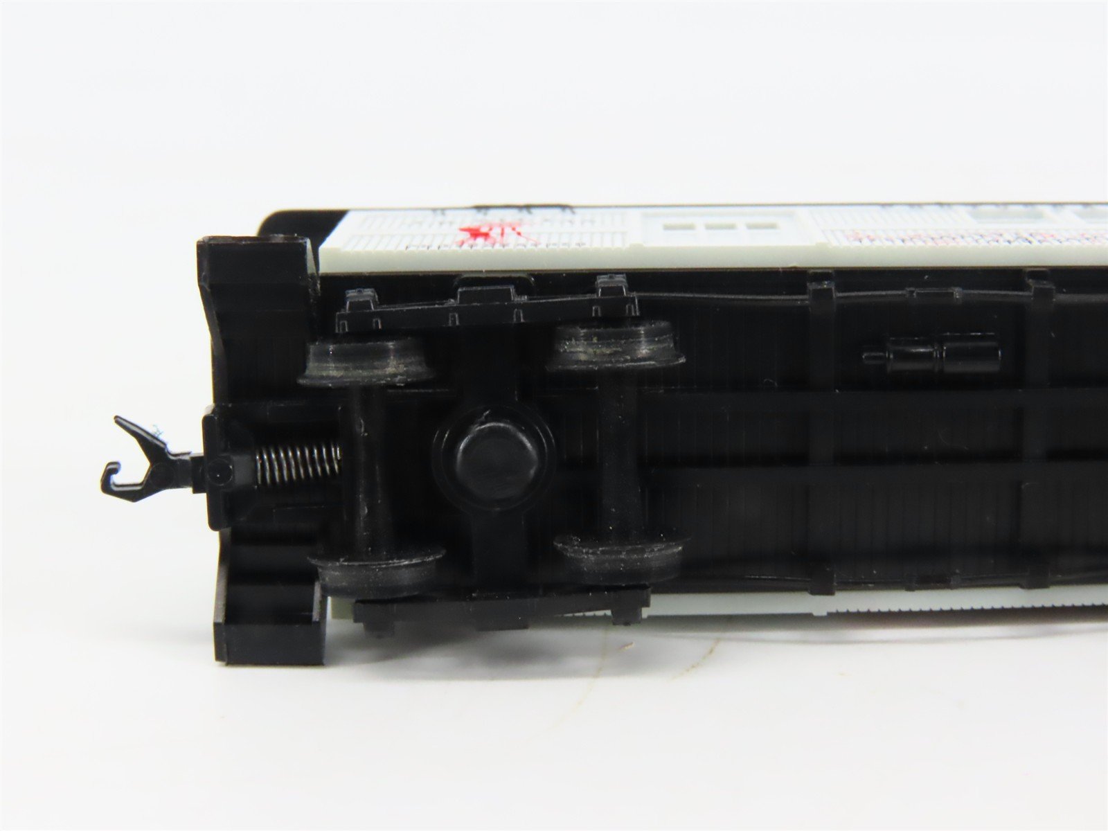 N Scale Roundhouse 8499 UPRR J.B. Silvas Photo Overton Passenger Car