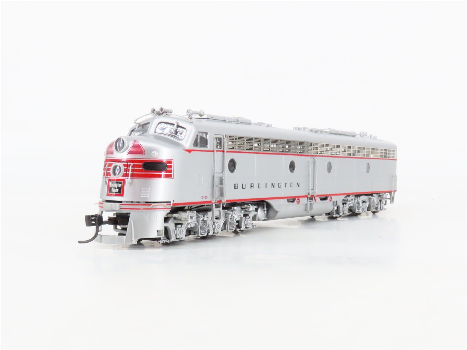 HO Scale Proto 2000 CB&Q Burlington Route EMD E8A Diesel #9948B - Unpowered