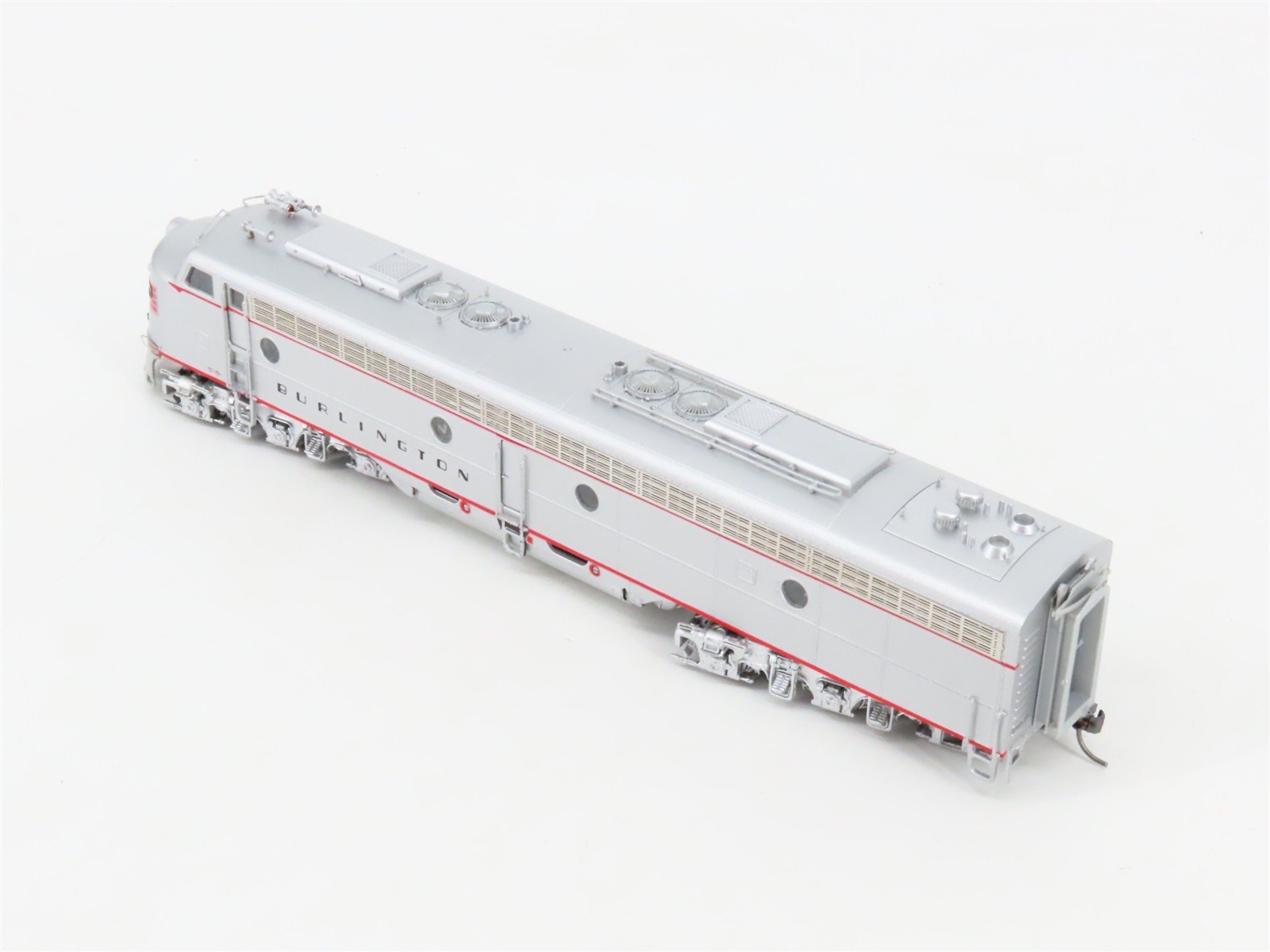 HO Scale Proto 2000 CB&Q Burlington Route EMD E8A Diesel #9948B - Unpowered