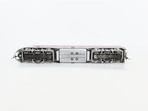 HO Scale Proto 2000 CB&Q Burlington Route EMD E8A Diesel #9948B - Unpowered