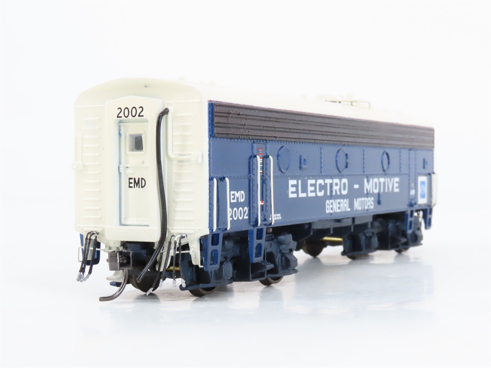 HO Scale EMD Electro-Motive Modified F7B Diesel #2002 - Unpowered - Custom