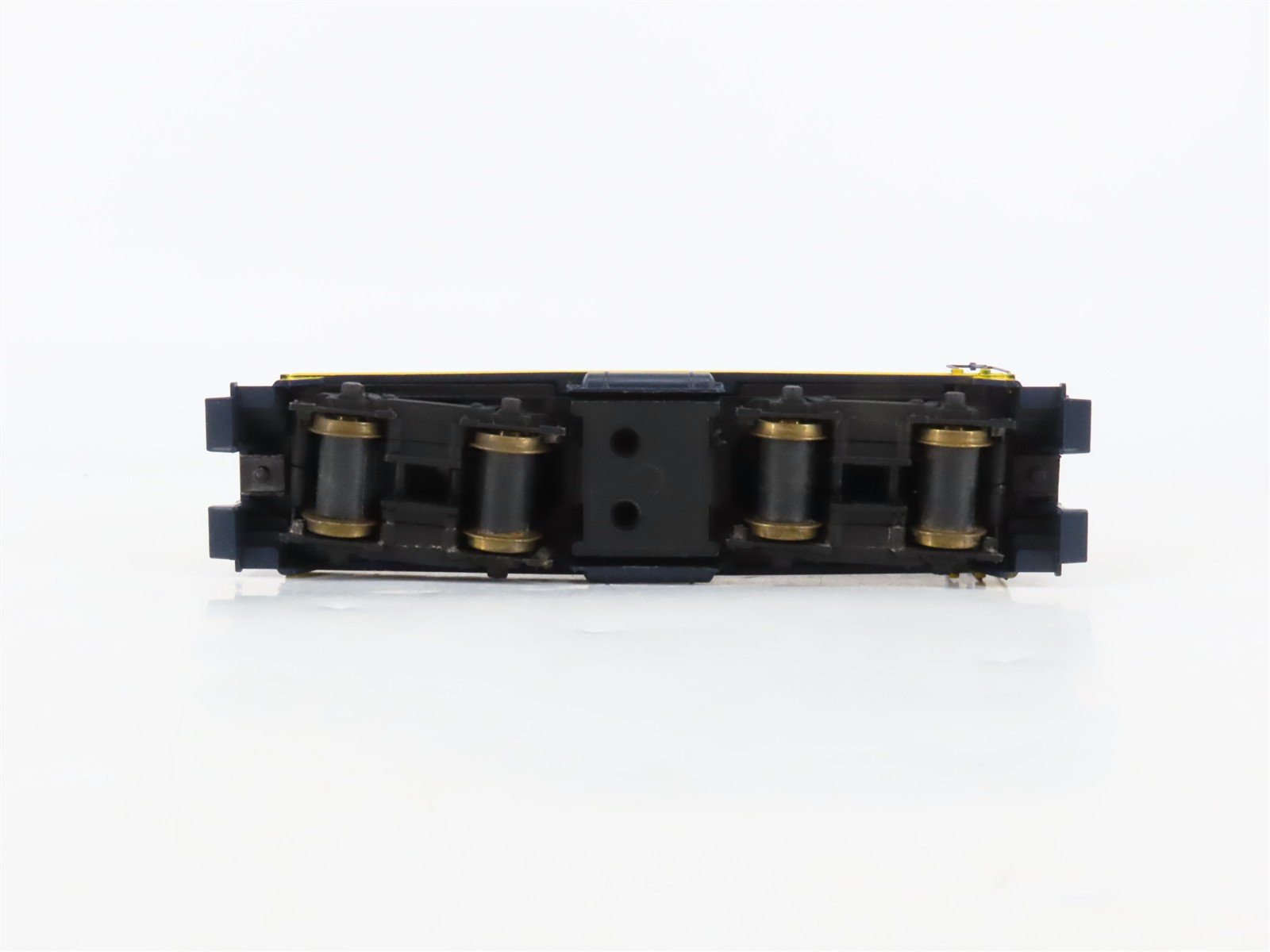 HO Athearn ATSF Santa Fe EMD SW1500 Calf Diesel Switcher #2418A - Unpowered