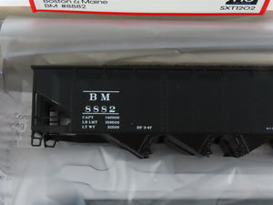 HO Scaletrains Kit Classics SXT1202 BM Boston & Maine 4-Bay Open Hopper #8882