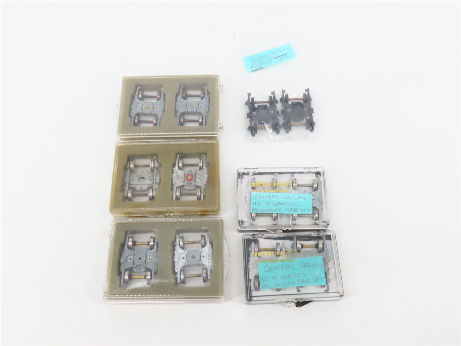 HO Central Valley Black & Gray Metal Passenger Trucks w/ Metal Wheels - 6 Pairs