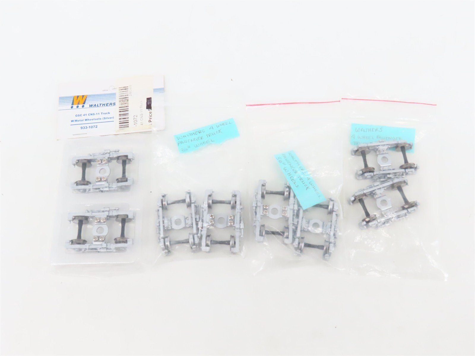 HO Walthers 933-1072 Silver GSC 41 CNS-11 Metal Trucks w/ Metal Wheels - 4 Pairs