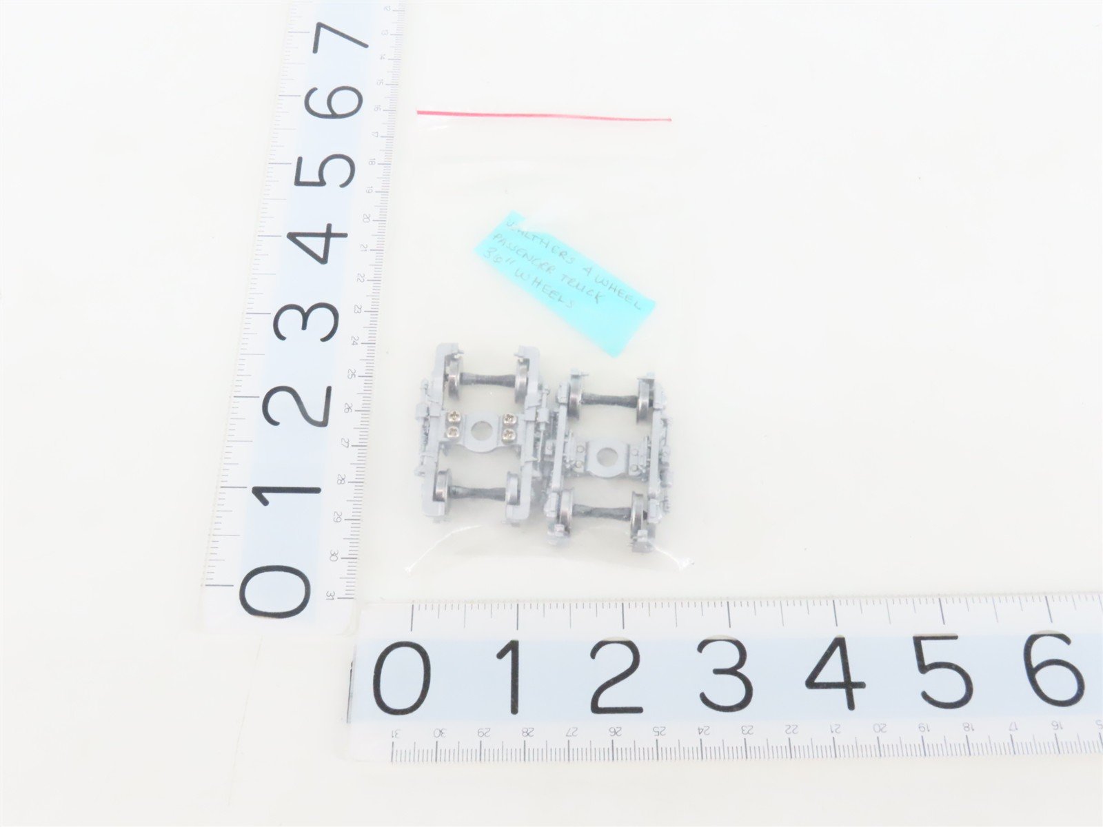 HO Walthers 933-1072 Silver GSC 41 CNS-11 Metal Trucks w/ Metal Wheels - 4 Pairs