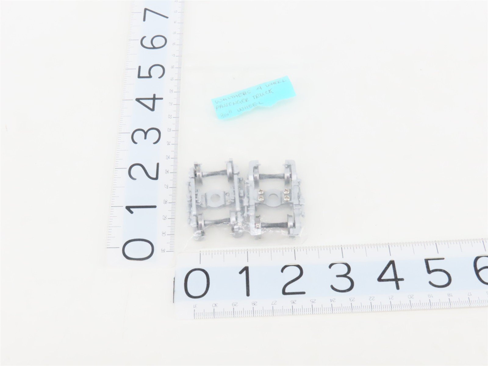 HO Walthers 933-1072 Silver GSC 41 CNS-11 Metal Trucks w/ Metal Wheels - 4 Pairs