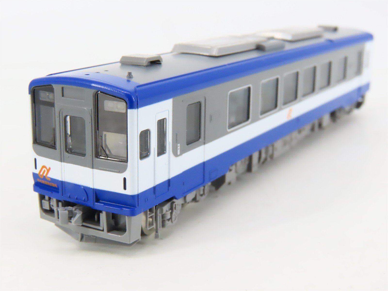 N Scale TOMIX 98150 Noto Railway Type NT200 Diesel Rail Car 2-Unit Set