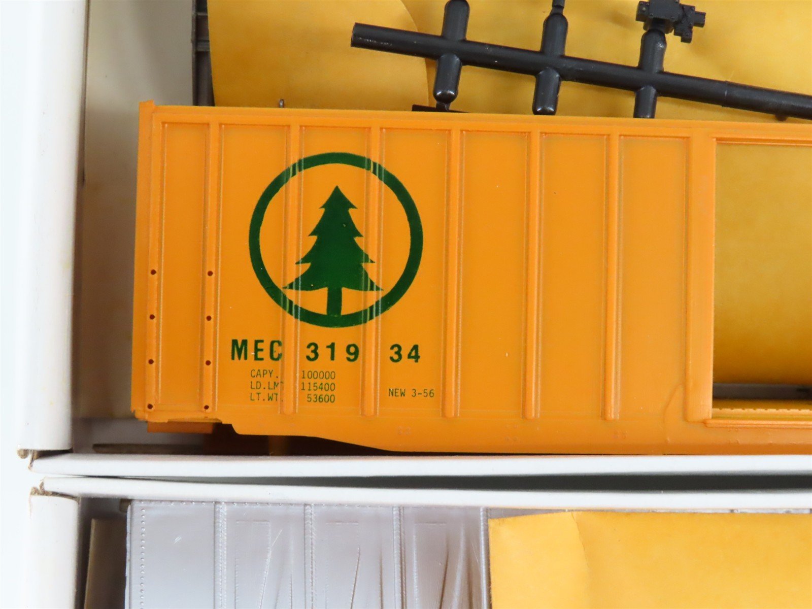 LOT of 10 HO Scale McKean Kit #909 MEC 