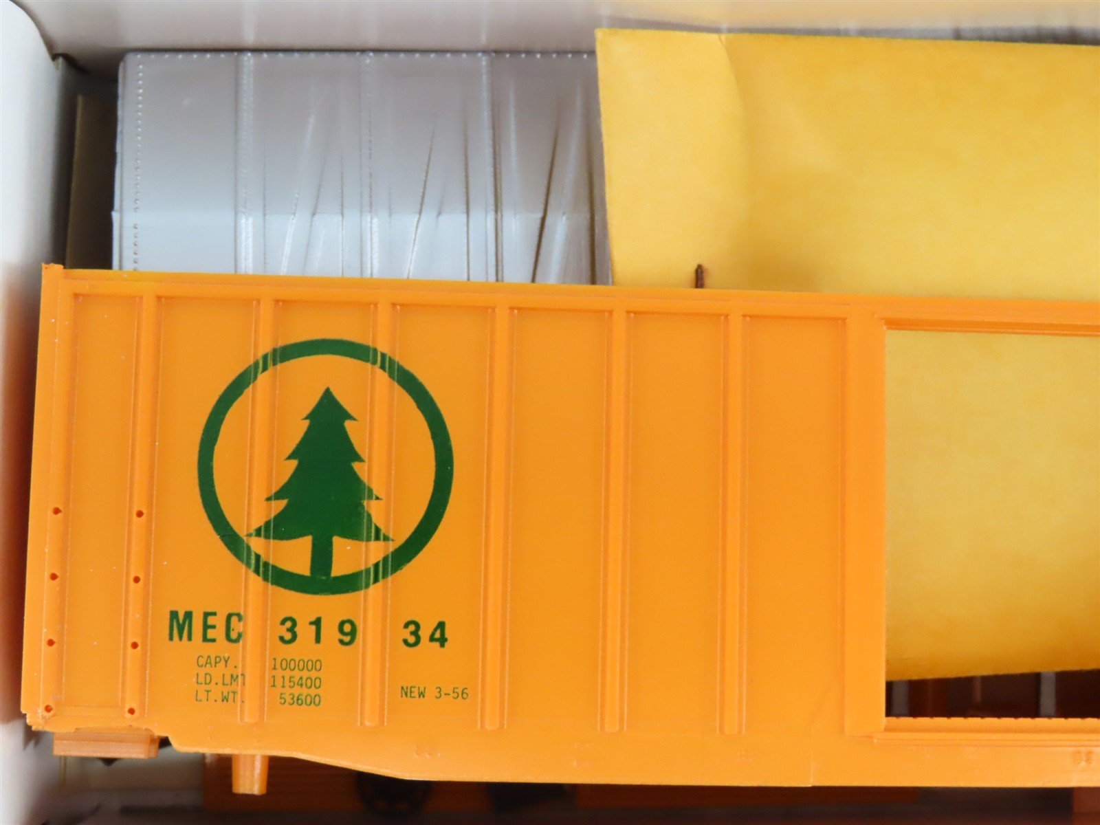 LOT of 10 HO Scale McKean Kit #909 MEC 